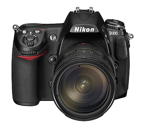Nikon D300 + AF-S DX VR ED 18-200mm F3.5-5.6G